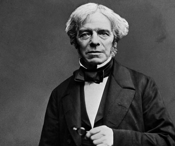 داستان موفقیت مایکل فارادی (Michael Faraday)؛ مخترع و مکتشف برق – علیرضا محمودی فرد